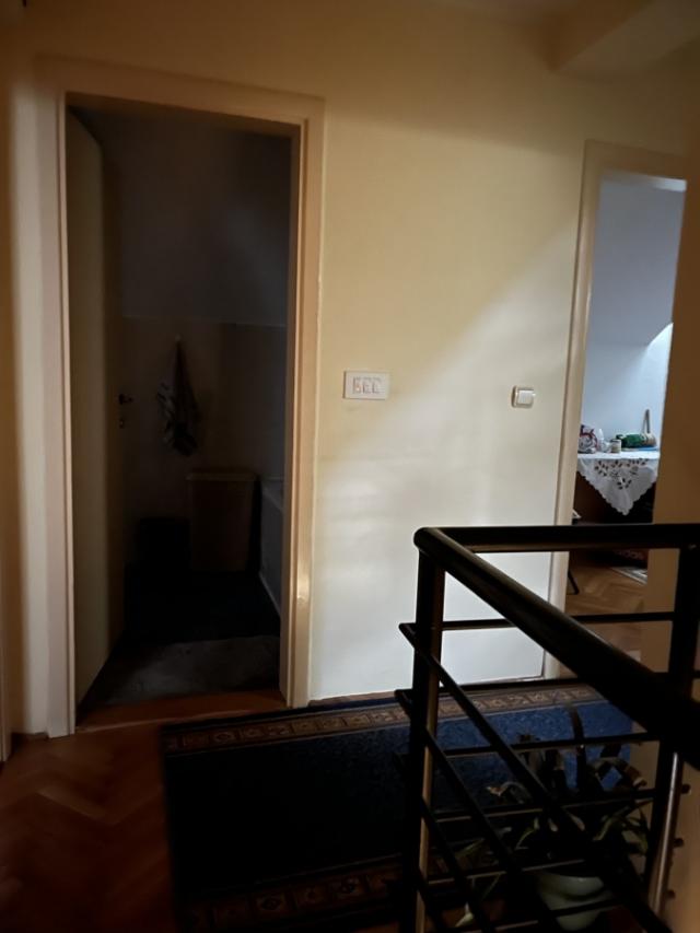 CENTAR, 80 m2, ČETVOROSOBAN