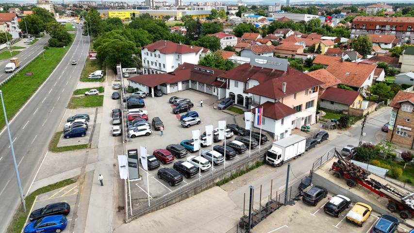 *Exclusive Location*-LUX Business Building, Zemun