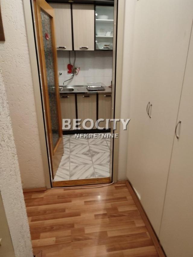 Novi Sad, Sajam, Pariske komune , 2. 0, 60m2, 500EUR