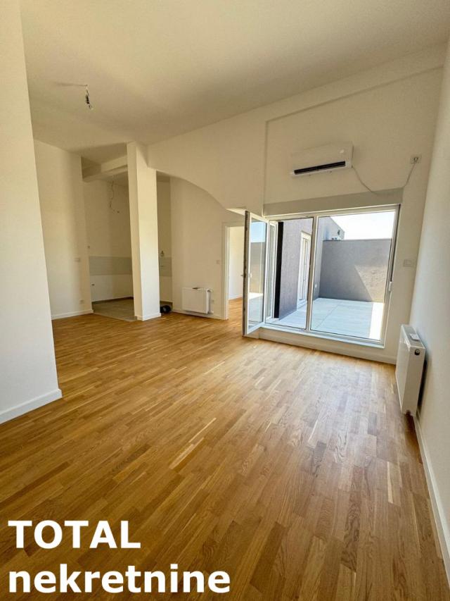 3. 5 Troiposoban stan NOVI SAD, 149350€