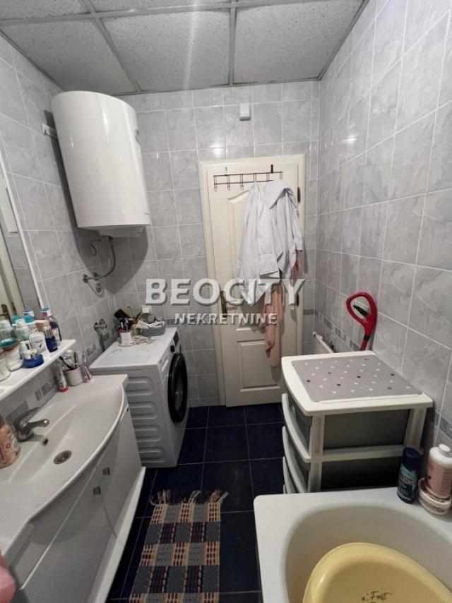 Novi Sad, Rotkvarija, Đurđa Brankovića, 1. 5, 40m2, 126000EUR