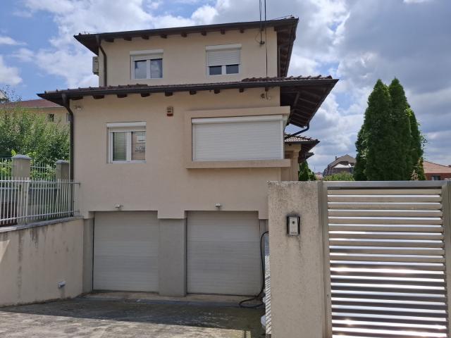 RAKOVICA MILJAKOVAC 359m2 , 319000e