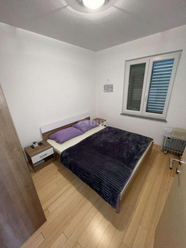 INSEL KRK, DOBRINJ, ŠILO - 2-Zimmer-Wohnung in Meeresnähe