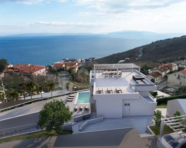 OPATIJA, BREGI - stan u prizemlju 70m2 s panoramskim pogledom na more i bazenom + okućnica 150m2