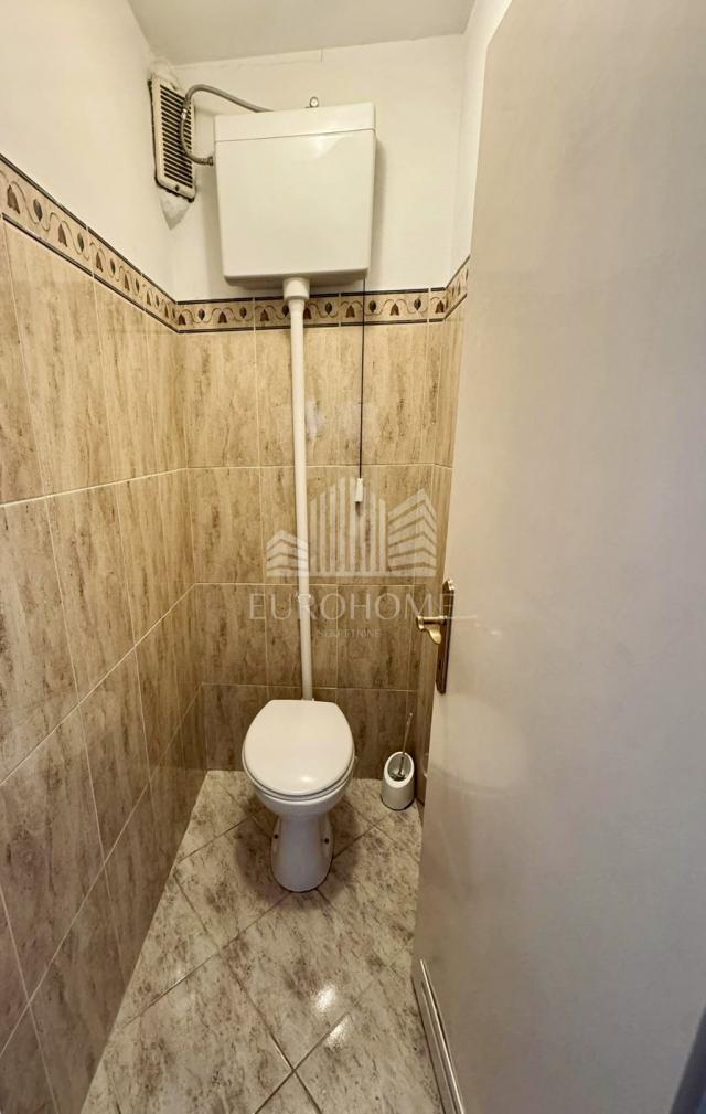 Trosoban stan 75m2, CENTAR, VELIKA GORICA (2650€/M2)