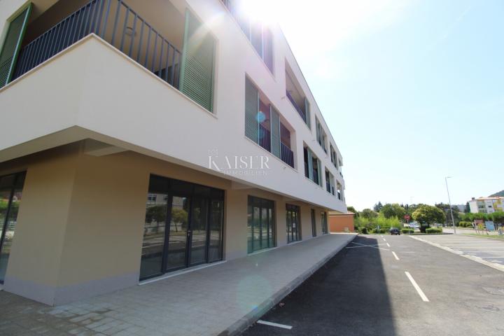 Labin, centar - novogradnja 1S+DB , 54 m2