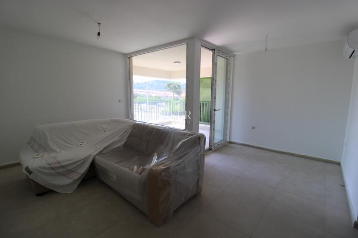 Labin, centar - novogradnja 1S+DB , 54 m2