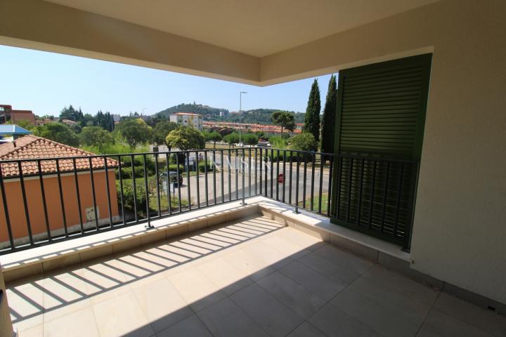 Labin, center - 2 bedroom apartment with terrace, 62 m2