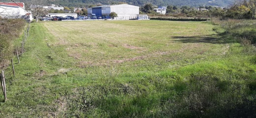 Urbanized plot 4268 m2 on the road to Bigovo