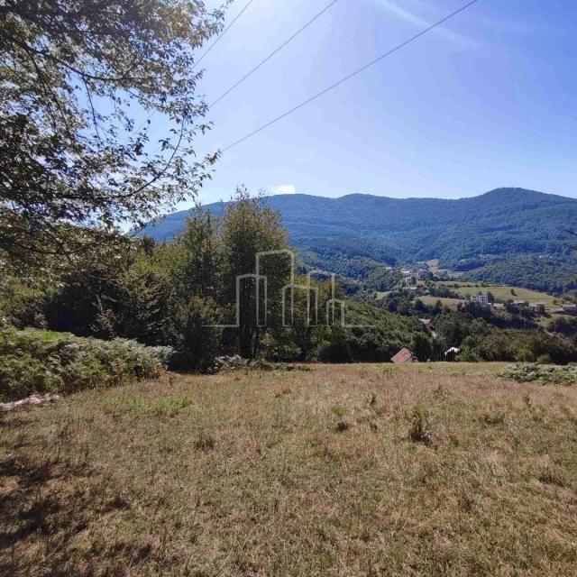 Zemljište 2800m2 Hadžići Ušivak