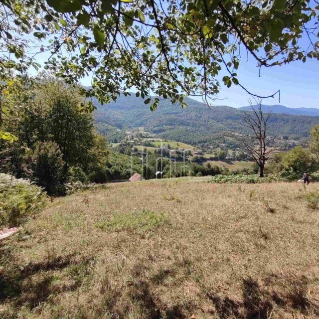 Zemljište 2800m2 Hadžići Ušivak