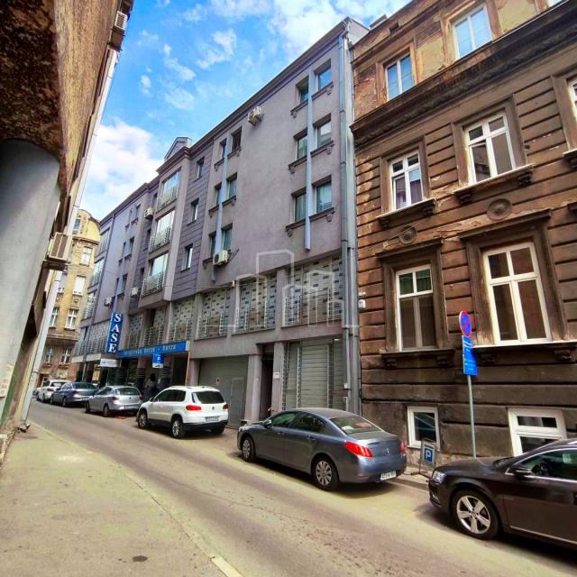 Kancelarijski poslovni prostor 65m2 Centar najam