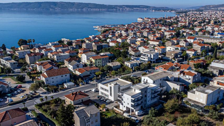 Prodaja, Kaštel Stari, trosobni penthouse