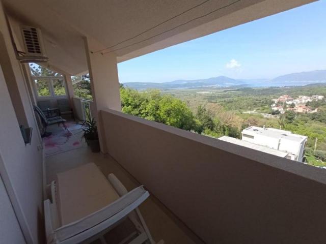 Three-bedroom apartment 101 m2 with a view of the Tivat Bay, Luštica and part of Herceg Novi