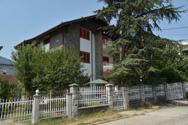 Luxurious House in Alpine style in Sumadija Region - Central Serbia