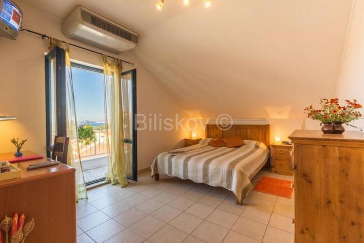 Prodaja, Cavtat, apartmanska vila sa bazenom