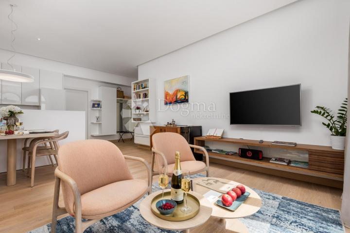 Flat Opatija - Centar, Opatija, 79m2