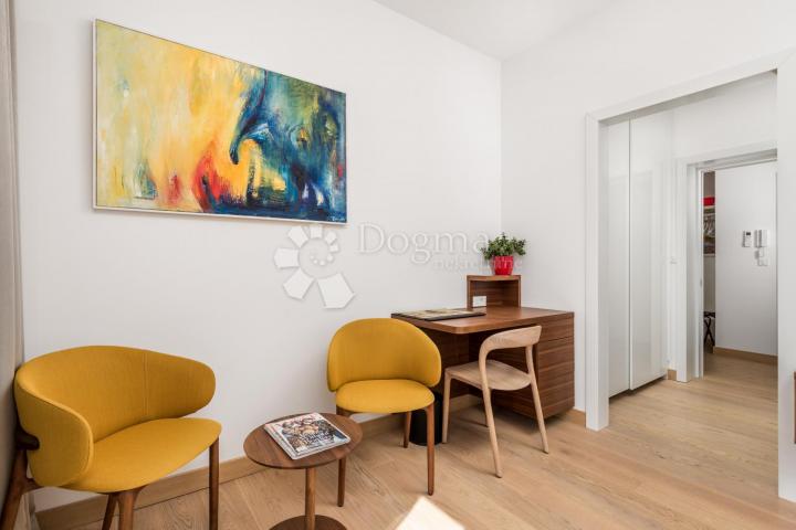 Flat Opatija - Centar, Opatija, 79m2