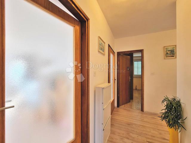 House Veprinac, Opatija - Okolica, 350m2