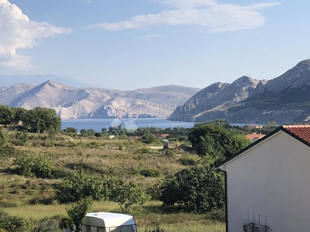 KRK - BAŠKA - VILA S VELIKIM STANOM I DVA APARTMANA