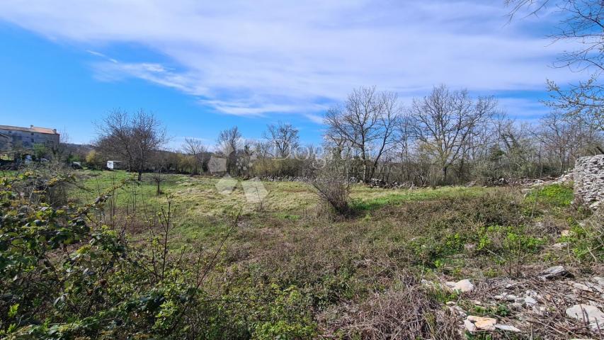 Land Završje, Grožnjan, 1.730m2