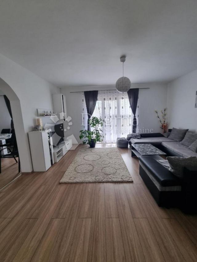 Istra - kuća s 5 apartmana u blizini Poreča