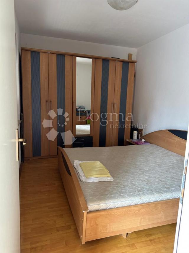 HITNA PRODAJA! APARTMAN MALINSKA, BLIZINA MORA