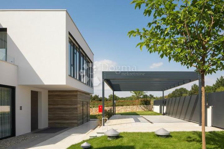 Haus Bale, 670m2