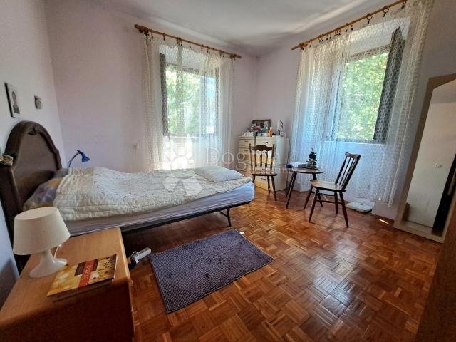 Flat Veli vrh, Pula, 84,09m2