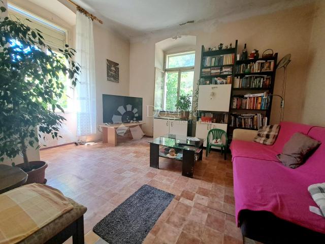 Flat Veli vrh, Pula, 84,09m2