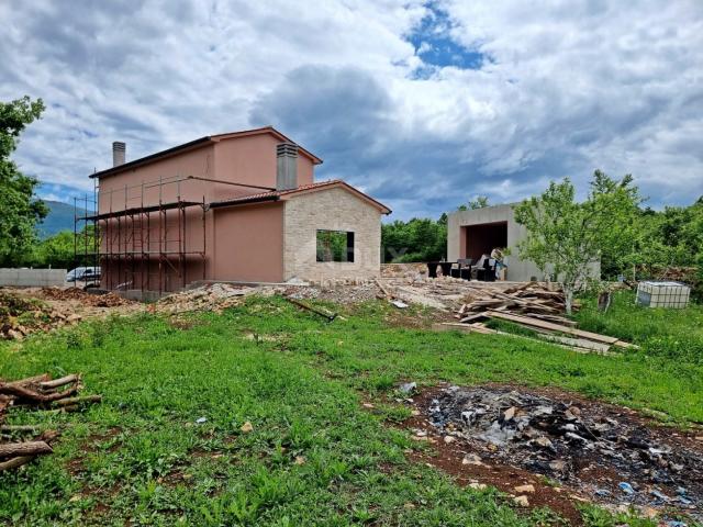 ISTRIEN, LABIN - Makelloses Steinhaus mit Swimmingpool