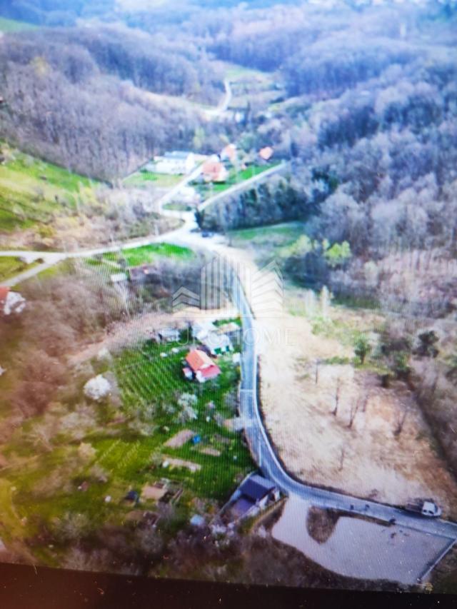 Land Remete, Maksimir, 8.383m2