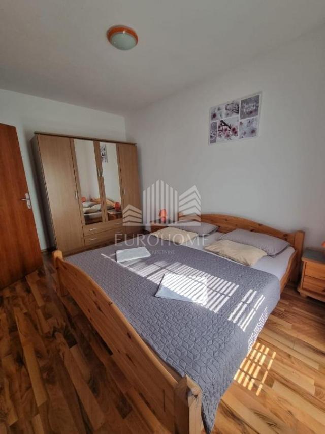 VIR, uređena kuća sa 6 apartmana, 390m2