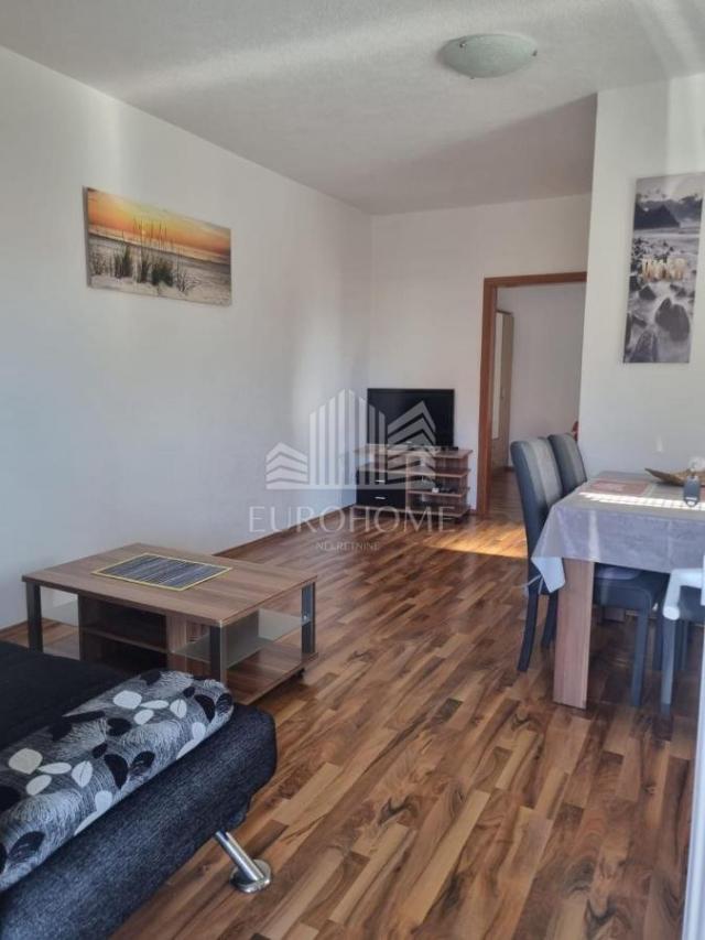 VIR, uređena kuća sa 6 apartmana, 390m2