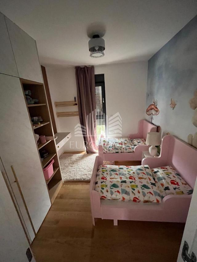 Penthouse u centru grada, krovna terasa, privatan kat, Zadar