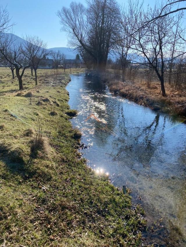 Korenica - građevinsko zemljište 8444 m2