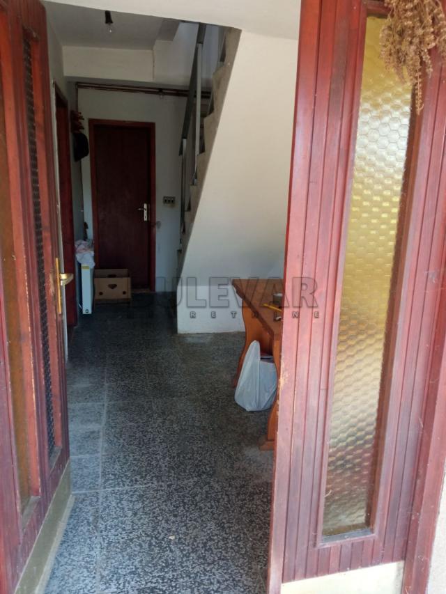 Stambeno poslovni prostor 400 m2, plac 14 ari, Šumarice, Kragujevac