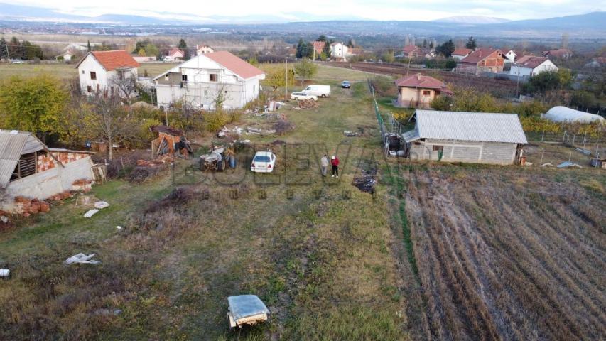 Odlična ponuda, plac  30. 87 ara, Batušinački put