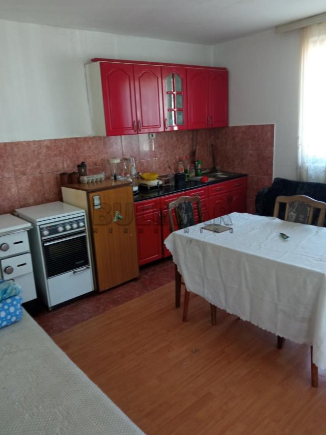 Kuća u naselju Petrovac 90m2