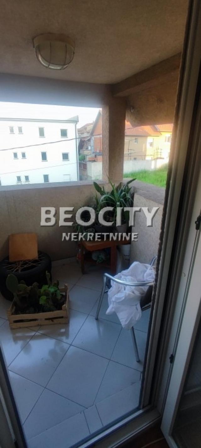 Grocka, Kaluđerica, Zmaja od Noćaja, 2. 5, 60m2, 82500EUR