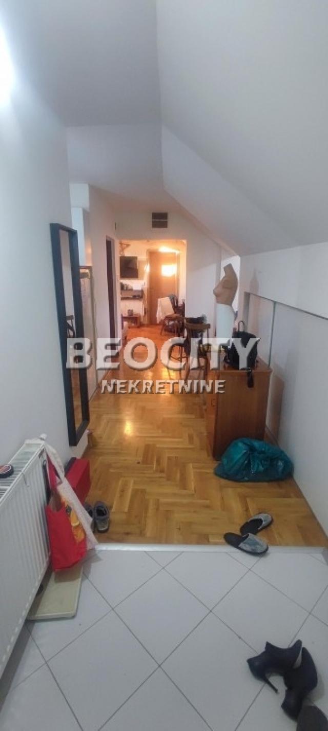 Grocka, Kaluđerica, Zmaja od Noćaja, 2. 5, 60m2, 82500EUR