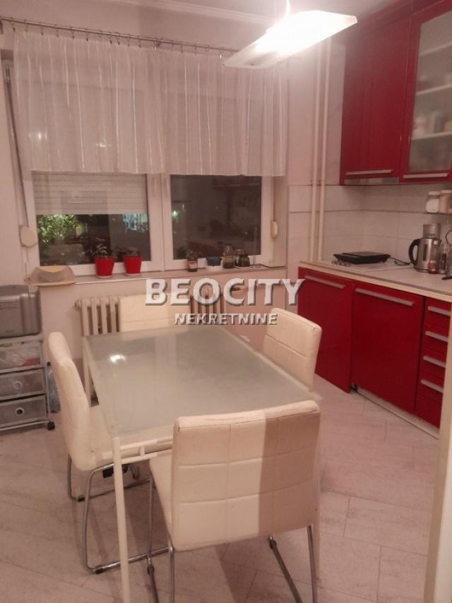 Novi Sad, Centar, Maksima Gorkog, 2. 0, 60m2, 180000EUR