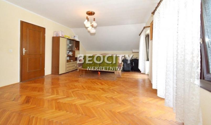 Zemun, Batajnica, Save Grkinića, 10. 0, 430m2, 235000EUR