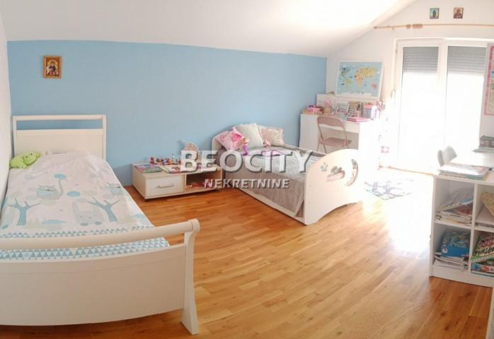 Rakovica, Miljakovac, Natalijine Ramonde, 5. 0, 200m2, 299000EUR