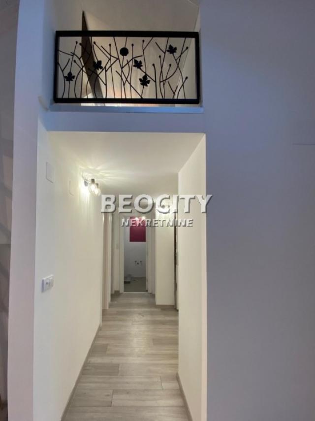 Novi Sad, Rotkvarija, Lukijana Mušickog, 4. 0, 198m2, 399000EUR