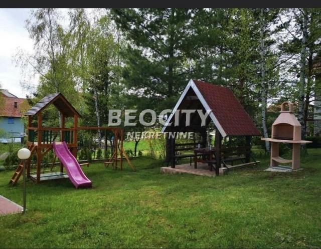 Zlatibor, Obudojevica, , 4. 5, 240m2, 350000EUR APARTMANSKA ZGRADA