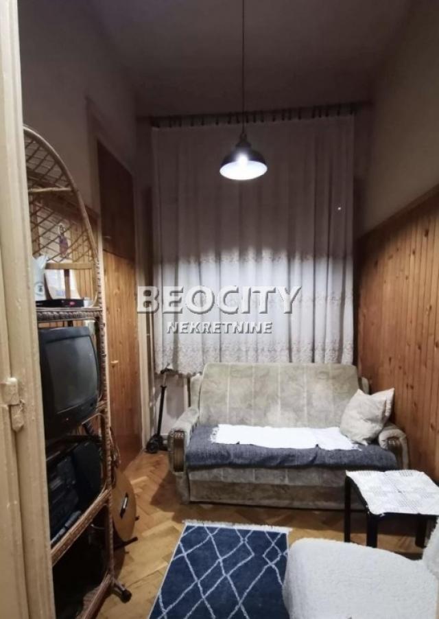 Novi Sad, Centar, Trg republike, 2. 5, 60m2, 140000EUR