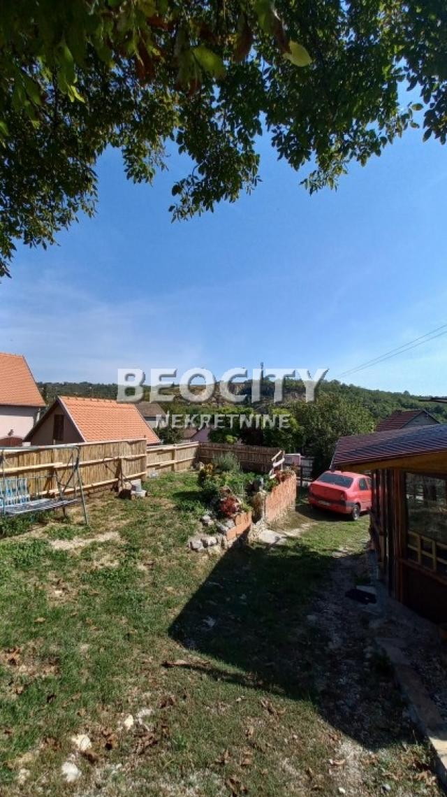 Fruška Gora, Fruška gora, , 1. 0, 42m2, 70000EUR