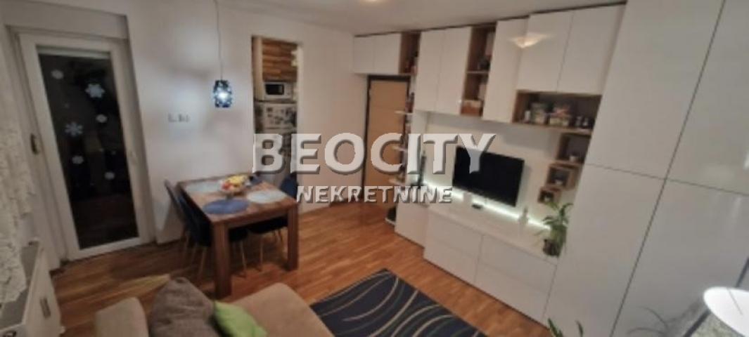 Novi Sad, Telep, Bulevar Patrijarha Pavla, 2. 5, 45m2, 105000EUR