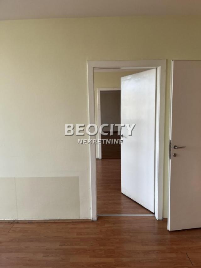 Novi Sad, Centar, Bulevar Mihajla Pupina, 8. 0, 679m2, 9506EUR